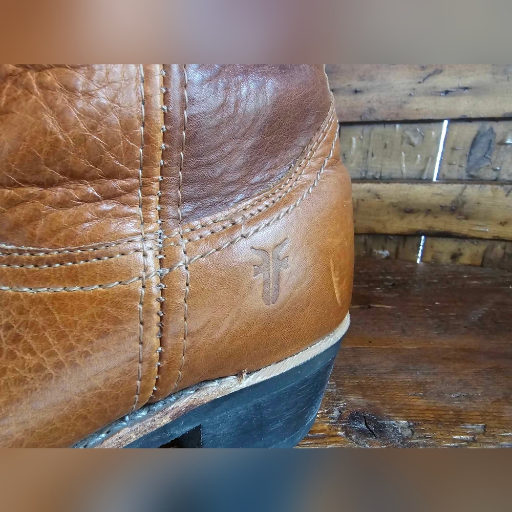 Frye Ankle Boot Size 7 - Picture 3 of 8